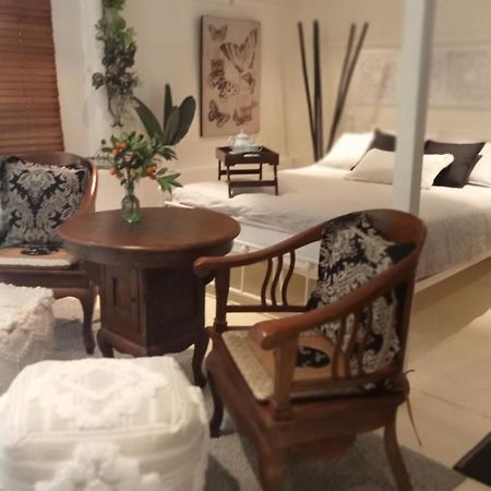 Bronnies Place Hotel Gatton Buitenkant foto